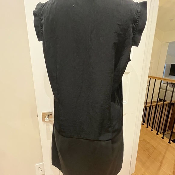 Gap sleeveless lightweight dress with pockets - Picture 4 of 11